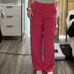 Old navy pink trousers